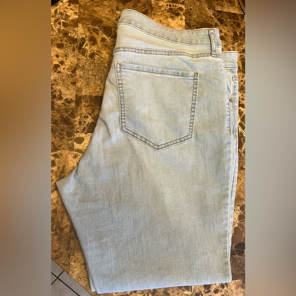 Old Navy Super Skinny Mid-rise jeans - Picture 4 of 4